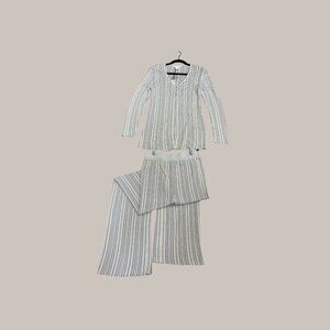 NWT House of Harlow 1960 Sweater and Pant Beige Set M